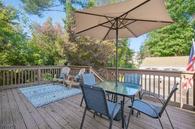 137 Ravine Ave, West Caldwell Twp., NJ 07006