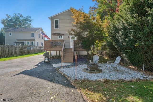 137 Ravine Ave, West Caldwell Twp., NJ 07006