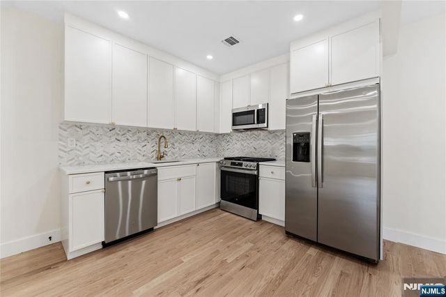 412 Davis Avenue, Kearny, NJ 07032