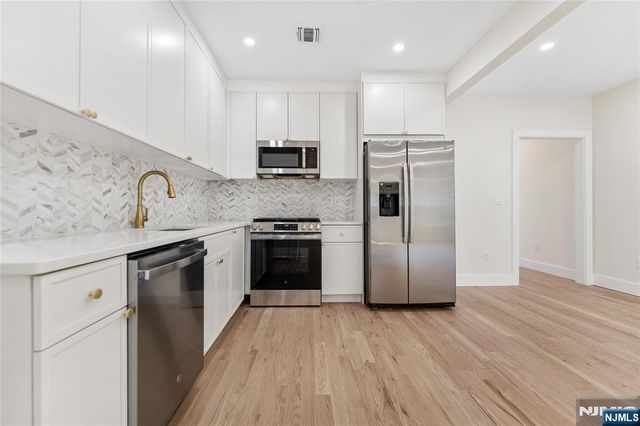 412 Davis Avenue, Kearny, NJ 07032