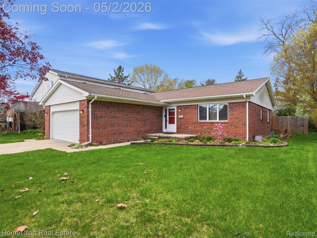 176 S BIGGS Street, Belleville, MI 48111