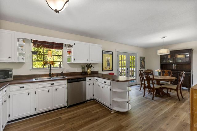 4825 Montcrest Drive, Chattanooga, TN 37416