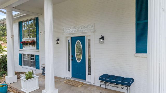 4825 Montcrest Drive, Chattanooga, TN 37416