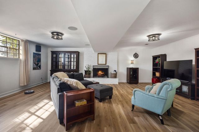 4825 Montcrest Drive, Chattanooga, TN 37416