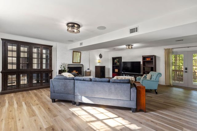 4825 Montcrest Drive, Chattanooga, TN 37416
