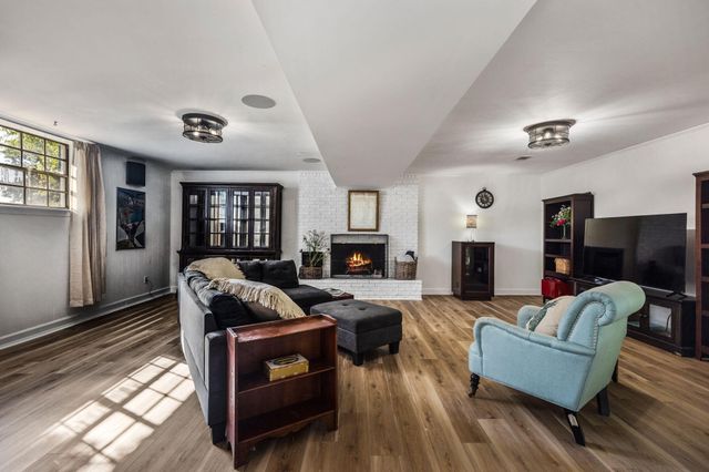 4825 Montcrest Drive, Chattanooga, TN 37416