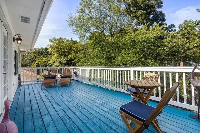4825 Montcrest Drive, Chattanooga, TN 37416