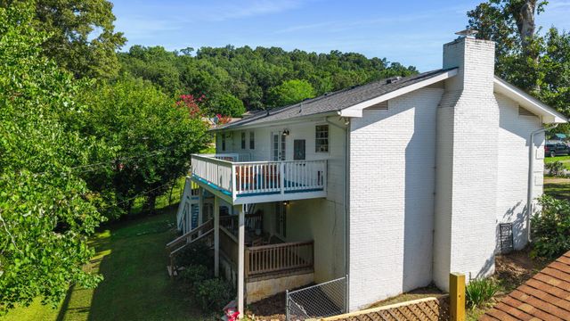 4825 Montcrest Drive, Chattanooga, TN 37416