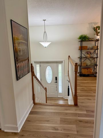 4825 Montcrest Drive, Chattanooga, TN 37416