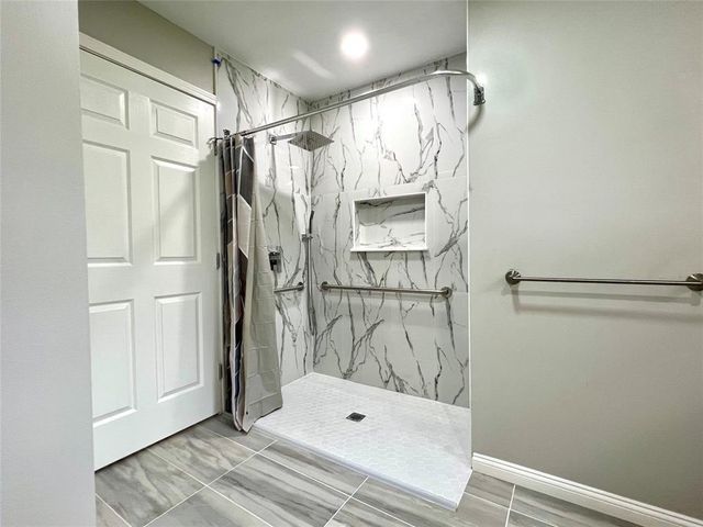 14221 Horseshoe Bend, Conroe, TX 77384