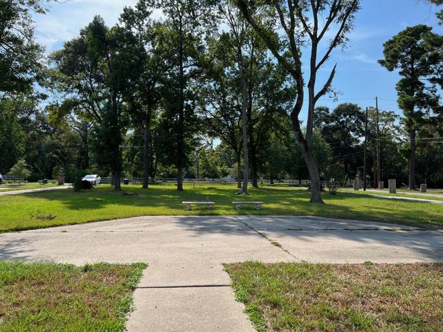 14221 Horseshoe Bend, Conroe, TX 77384