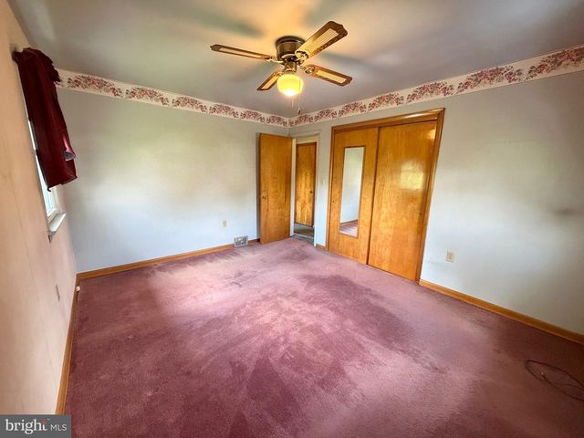 903 FOX MEADOW ROAD, Chambersburg, PA 17202