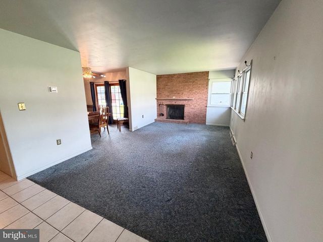 903 FOX MEADOW ROAD, Chambersburg, PA 17202