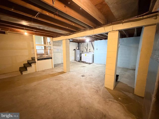 903 FOX MEADOW ROAD, Chambersburg, PA 17202