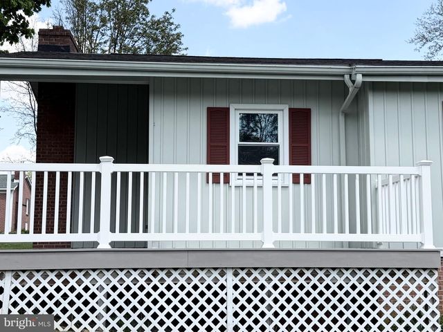 903 FOX MEADOW ROAD, Chambersburg, PA 17202