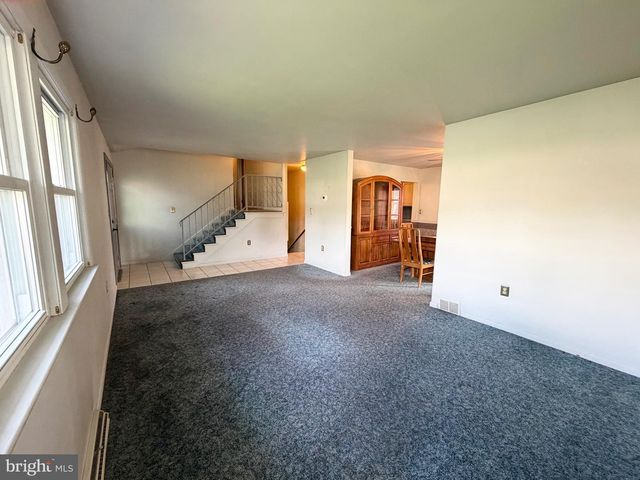 903 FOX MEADOW ROAD, Chambersburg, PA 17202