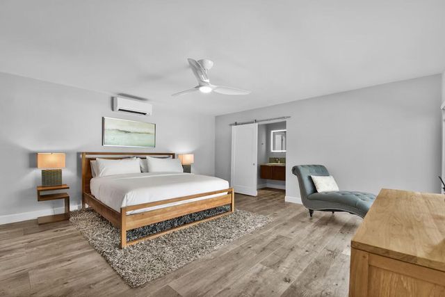 1920 NE 52nd Street, Fort Lauderdale, FL 33308