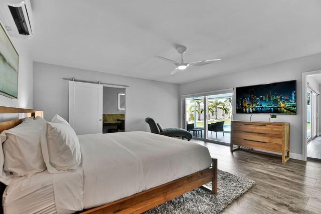 1920 NE 52nd Street, Fort Lauderdale, FL 33308