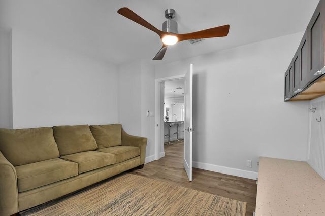 1920 NE 52nd Street, Fort Lauderdale, FL 33308