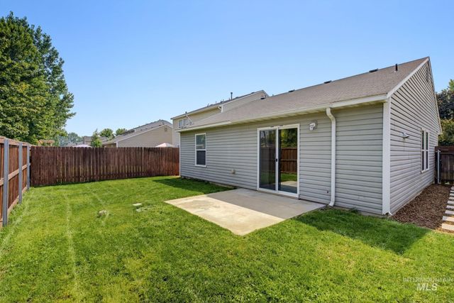 9654 W Weir Hollis Drive, Boise, ID 83709