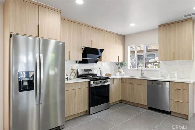 1241 S 4th Street, Alhambra, CA 91801