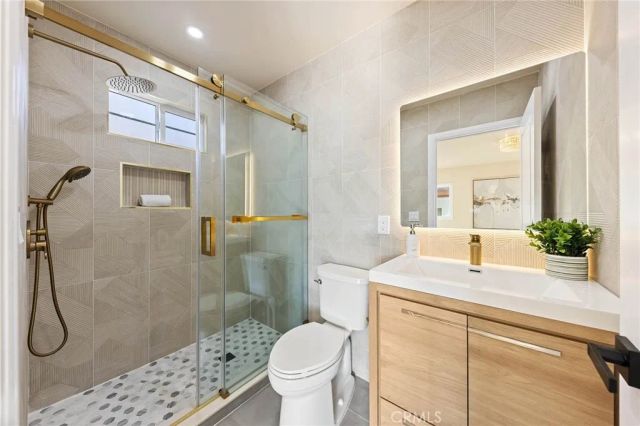 1241 S 4th Street, Alhambra, CA 91801