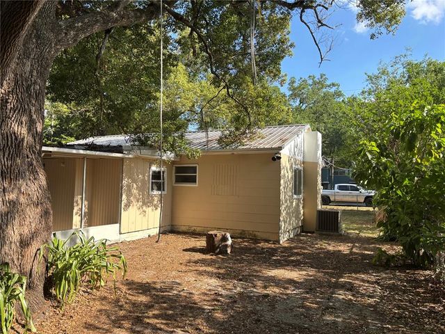 1106 WOODLAWN AVENUE, Plant City, FL 33563