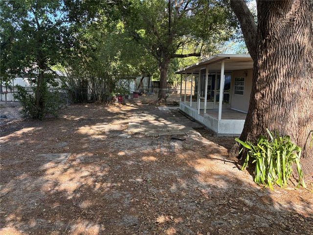 1106 WOODLAWN AVENUE, Plant City, FL 33563