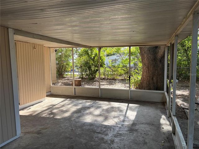 1106 WOODLAWN AVENUE, Plant City, FL 33563