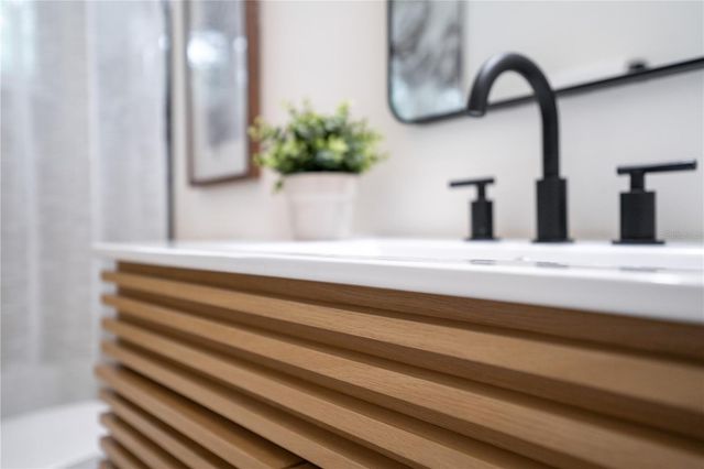 11932 85TH TERRACE, Seminole, FL 33772