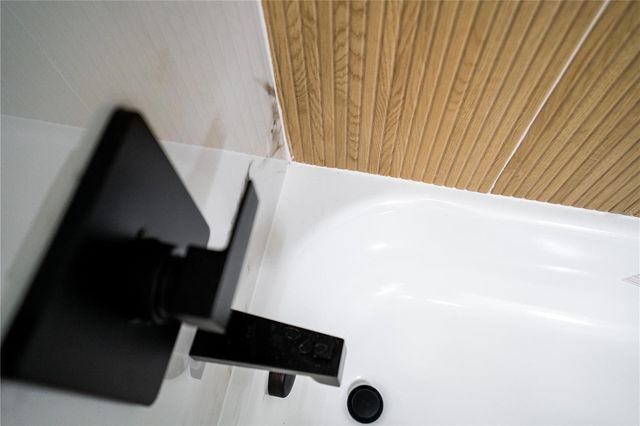 11932 85TH TERRACE, Seminole, FL 33772