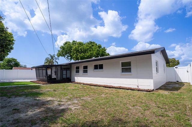 11932 85TH TERRACE, Seminole, FL 33772