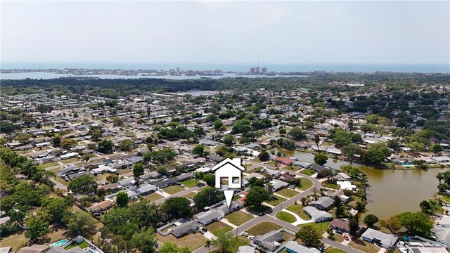 11932 85TH TERRACE, Seminole, FL 33772