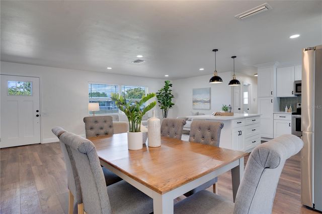 11932 85TH TERRACE, Seminole, FL 33772