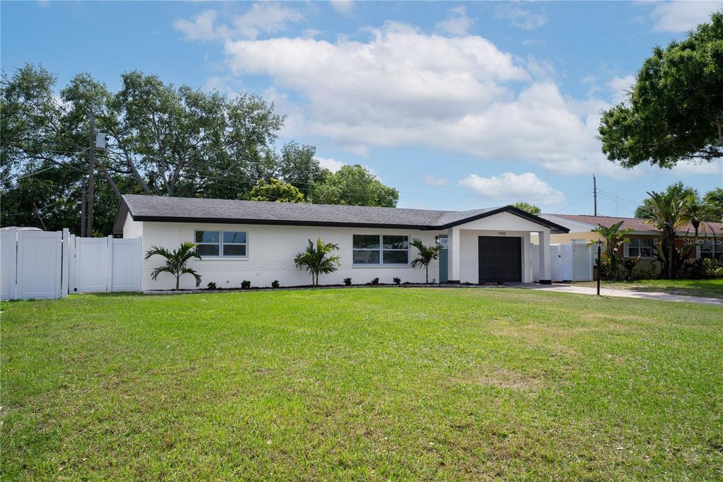 11932 85TH TERRACE, Seminole, FL 33772