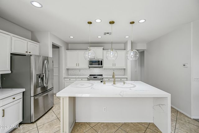 23862 W GIBSON Lane, Buckeye, AZ 85326