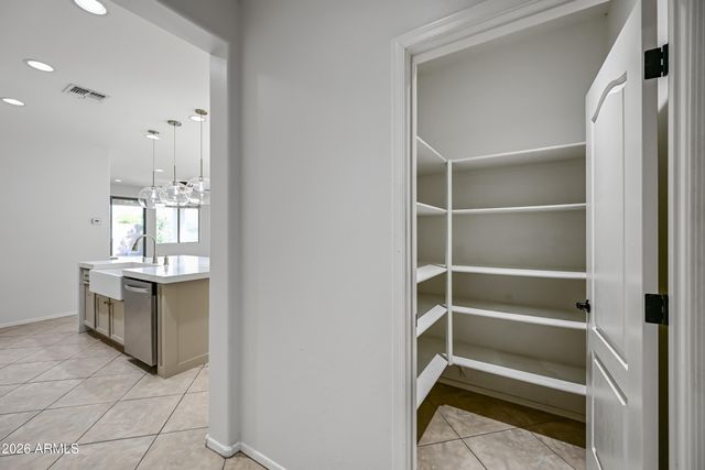 23862 W GIBSON Lane, Buckeye, AZ 85326