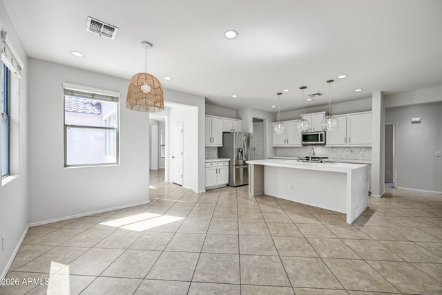 23862 W GIBSON Lane, Buckeye, AZ 85326