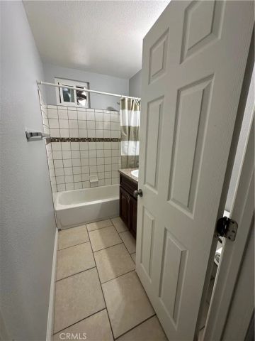 2703 Gates Avenue, Redondo Beach, CA 90278