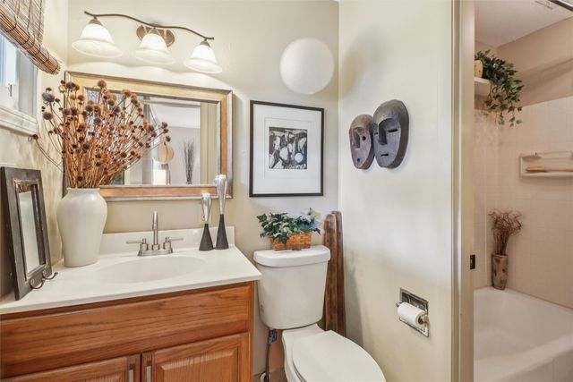 4212 62nd Street 5, Urbandale, IA 50322
