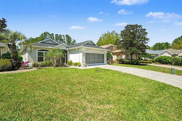 10093 HOLLY BERRY DRIVE, Weeki Wachee, FL 34613