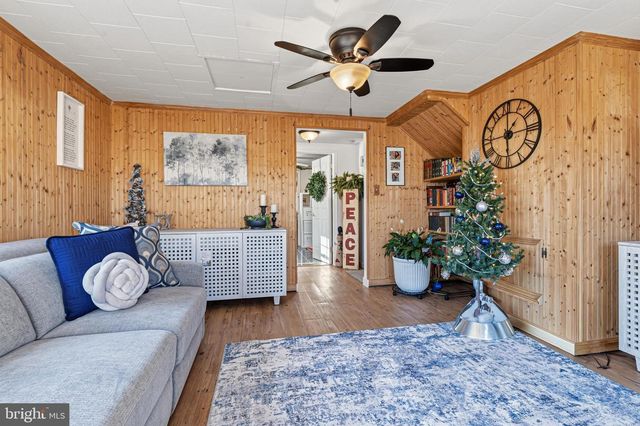 2322 LODGE FOREST DR, Baltimore, MD 21219