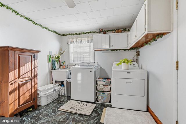 2322 LODGE FOREST DR, Baltimore, MD 21219