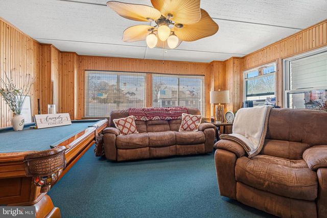 2322 LODGE FOREST DR, Baltimore, MD 21219