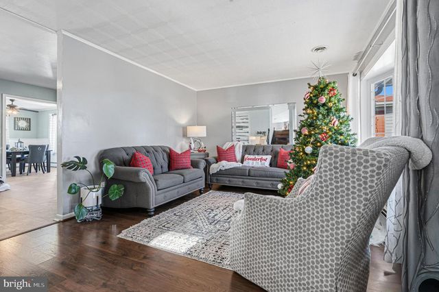 2322 LODGE FOREST DR, Baltimore, MD 21219