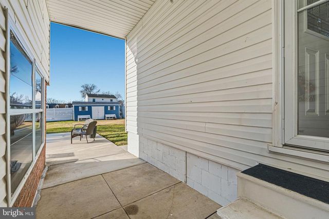 2322 LODGE FOREST DR, Baltimore, MD 21219