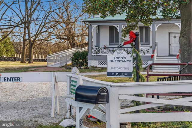 2322 LODGE FOREST DR, Baltimore, MD 21219