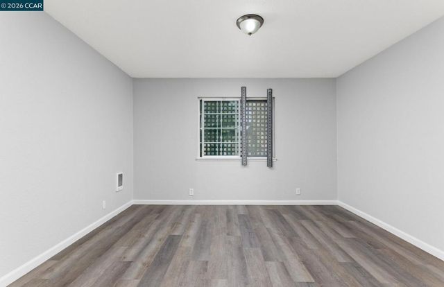 170 Opal Dr, Vallejo, CA 94589