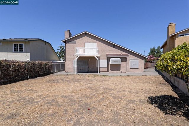 170 Opal Dr, Vallejo, CA 94589