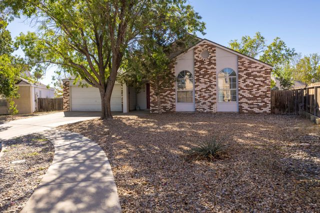 1340 Bellflower Drive NE, Rio Rancho, NM 87144